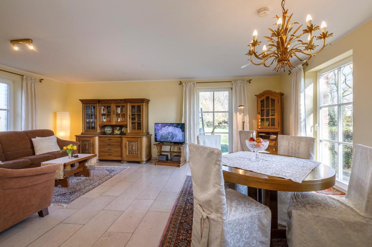 Gaestehaus Drostenhof Rees Bagian luar foto