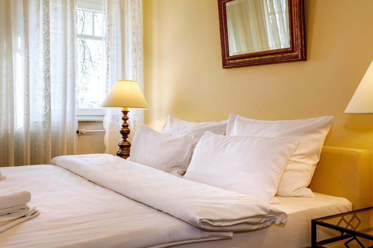 Gaestehaus Drostenhof Rees Bagian luar foto