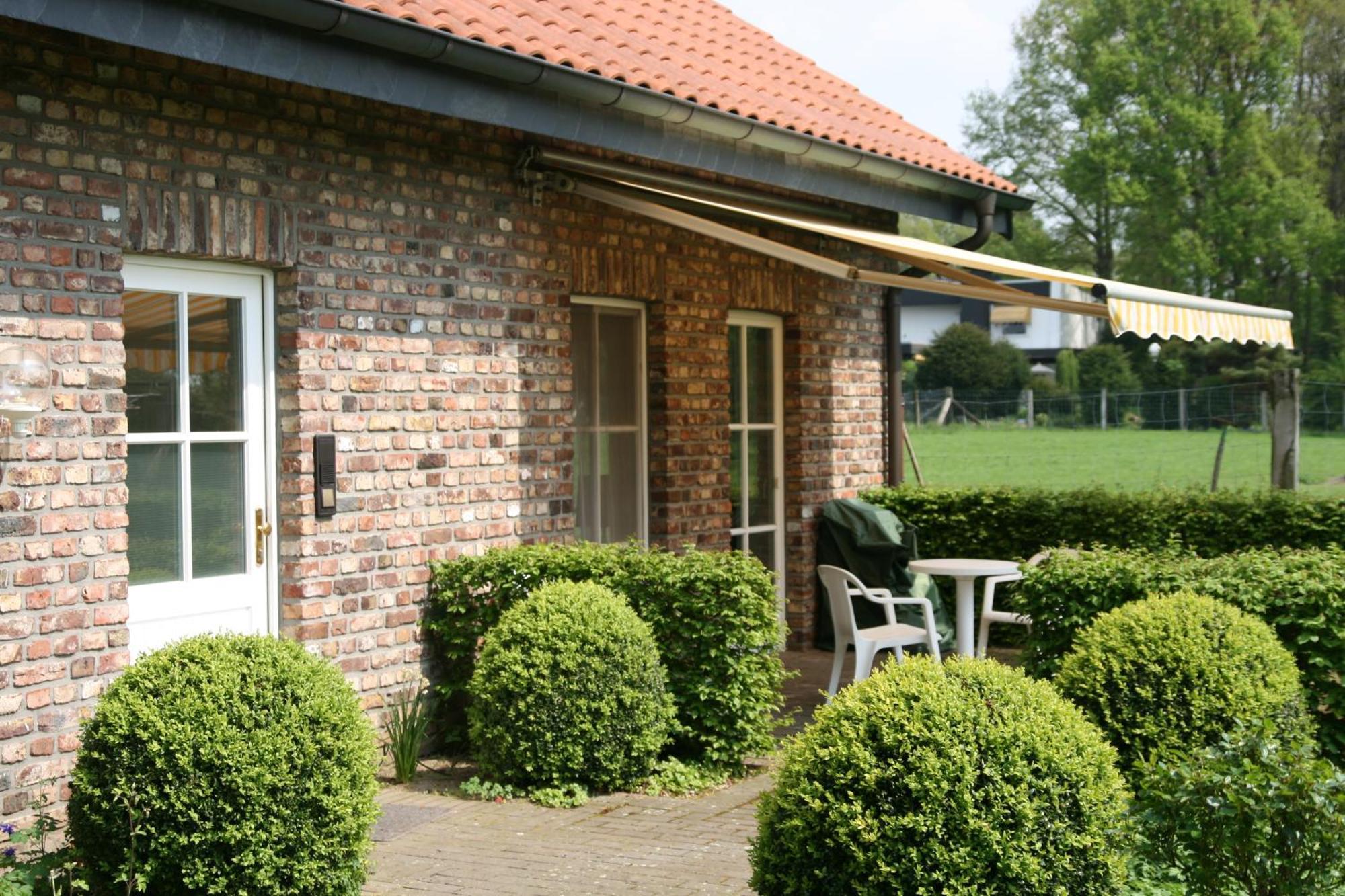 Gaestehaus Drostenhof Rees Bagian luar foto